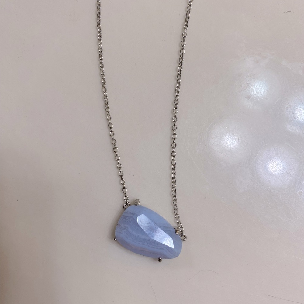 Kendra Scott light blue stone necklace